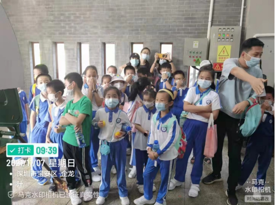 三盛環(huán)?？萍紨y手學(xué)校，開(kāi)啟不一樣的“垃圾減量日”